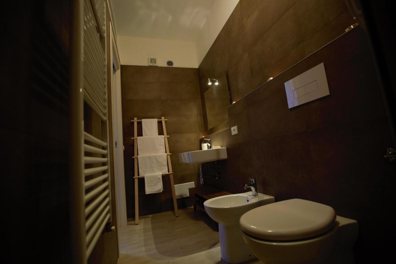 Phalanthos Taranto Bed and Breakfast Exteriör bild
