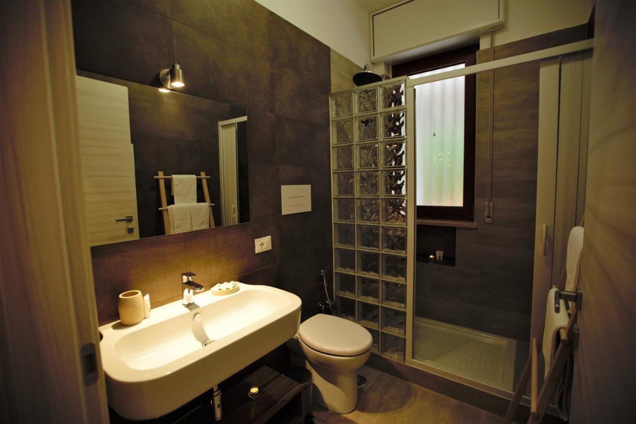Phalanthos Taranto Bed and Breakfast Exteriör bild
